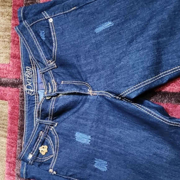 Deron Skinny Jeans - Picture 1 of 4